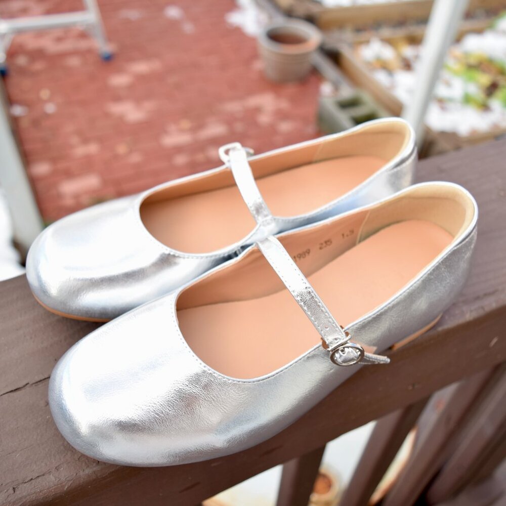 Maryjane Silver Women Flat Shoe - Faux Leather - New without Tag